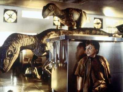 《环太平洋》吓哭小孩 影院口头提醒无具体标准